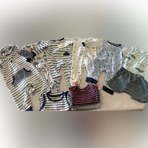 Baby boy lot, bundle of bodysuits, pants, coverall and sleep and plays 9m EUC